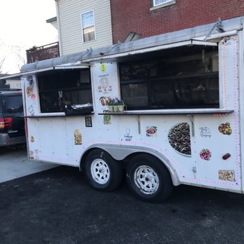 Happy Belly Bistro - Truck - Pop-Up Restaurants Near Me - Louisville, Kentucky Happy Belly Bistro - Truck - Pop-Up Restaurants Near Me - Louisville, Kentucky