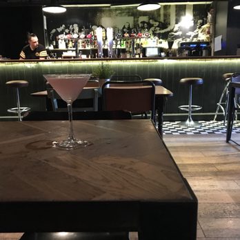 Crowbar - Cocktail Bars Near Me - Dublin, D