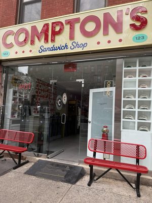 COMPTON'S by null