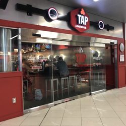 Tap Gastro Pub - Smoking lounge