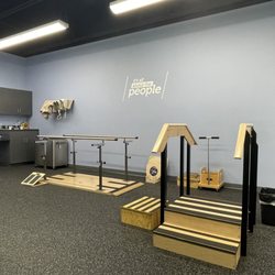 Ivy Rehab HSS Physical Therapy Center of Excellence