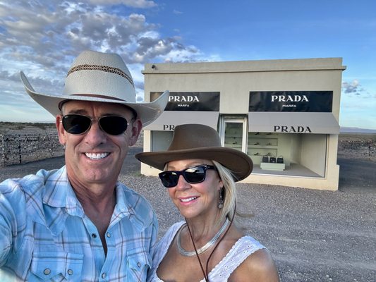 Prada Marfa by null
