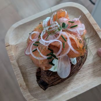 Pastry Cat - Bakeries Near Me - Sacramento, California