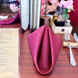 Look at that cute place setting
