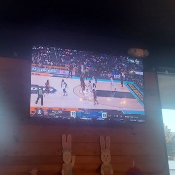 Dickey's Barbecue Pit - Inside dining area - American Near Me - Duarte, California Dickey's Barbecue Pit - Inside dining area - American Near Me - Duarte, California