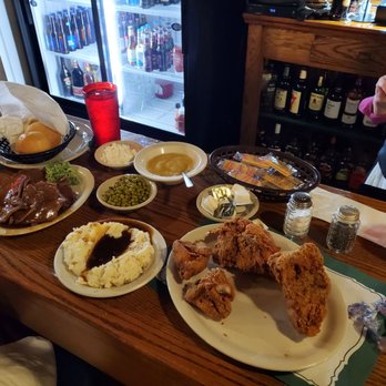 The Log Inn - Awesome - American Near Me - Haubstadt, Indiana