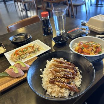 Kahi Sushi - Fire salmon, toro nigiri, eel don and rainbow poke - Sushi Bars Near Me - American Fork, Utah
