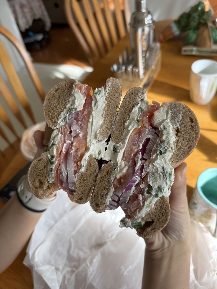 BAGEL BARN Updated October 2024 85 Photos & 242 Reviews 1225 Rt