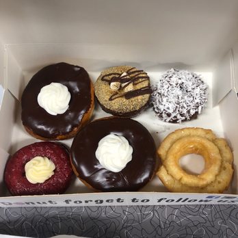 Jupiter Donuts - Six doughnuts - Donuts Near Me - Jupiter, Florida