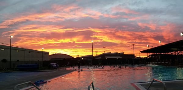 Hawthorne Pool by null