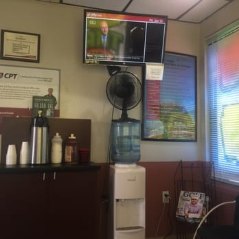 Jiffy Lube - Waiting room - Oil Change Stations Near Me - Phoenix, Arizona