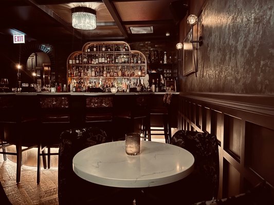 Rose Lounge by null