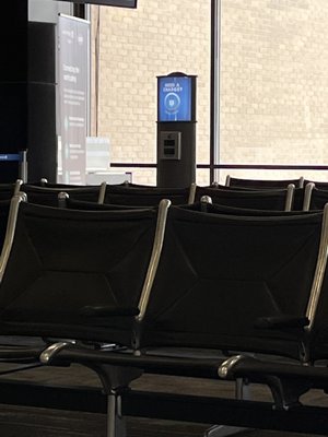 Eppley Airfield by null