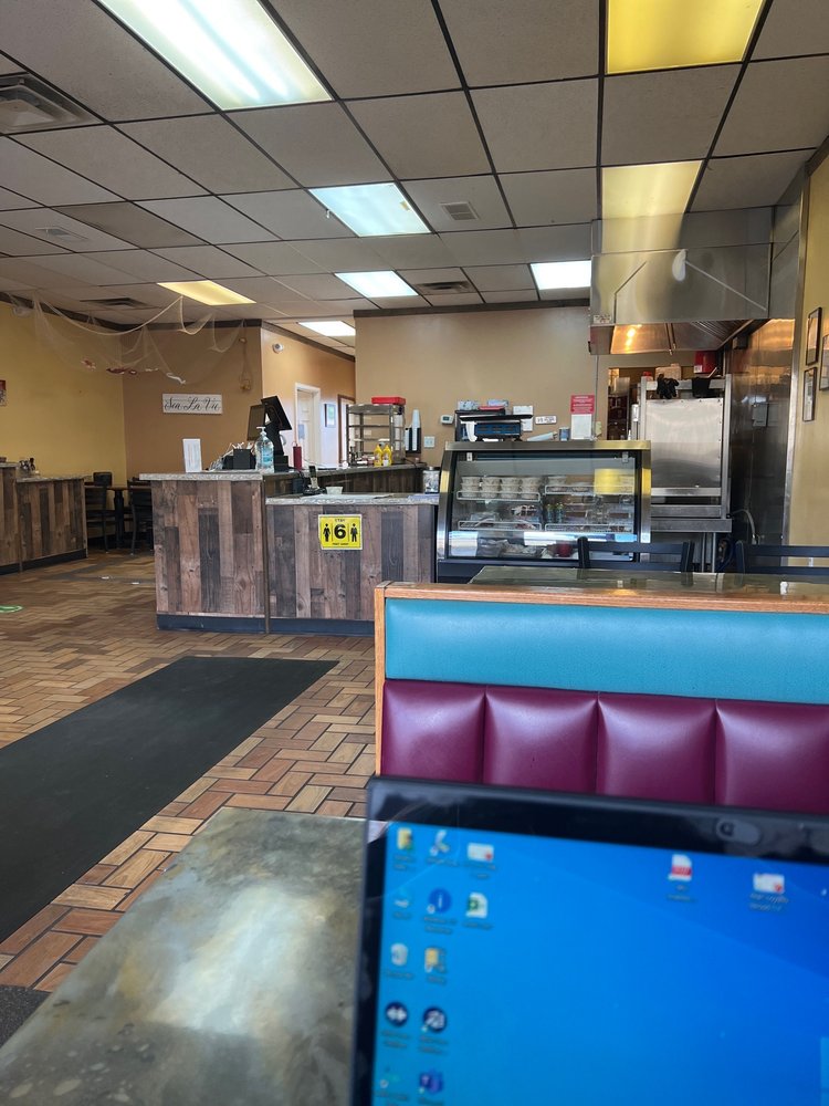 MAMAS FISH N CHIPS Updated September 2024 5017 Milford Rd, East