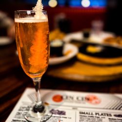 Cin Cin Burger BAR - Giggle water