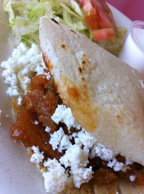 Taquería Oaxaqueña de la Gueleguetza by null