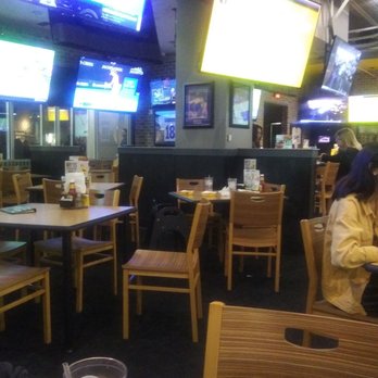 Buffalo Wild Wings - Chicken Wings Near Me - Burbank, California Buffalo Wild Wings - Chicken Wings Near Me - Burbank, California