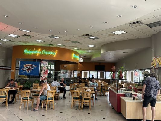 Lee's Sandwiches by null