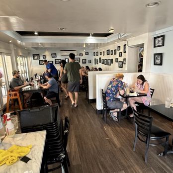 Sweet E's Cafe - Cafes Near Me - Honolulu, Hawaii Sweet E's Cafe - Cafes Near Me - Honolulu, Hawaii