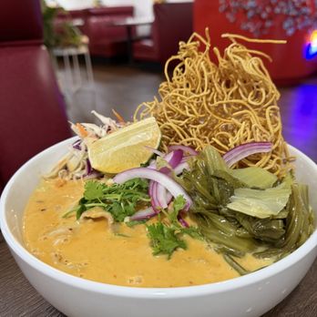 Aroyd Thai Kitchen - Larb Chicken - Food Delivery Services Near Me - San Diego, California Aroyd Thai Kitchen - Larb Chicken - Food Delivery Services Near Me - San Diego, California