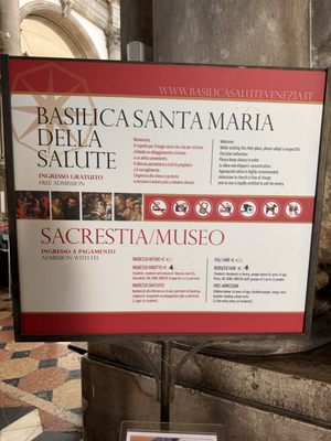 Basilica Santa Maria della Salute by null