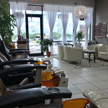 Blossom Nails and Spa - Nail Salons Near Me - Austin, Texas