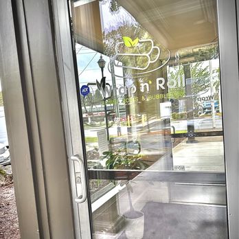 Wrap n’ Roll - Entrance - Vietnamese Near Me - Clackamas, Oregon Wrap n’ Roll - Entrance - Vietnamese Near Me - Clackamas, Oregon