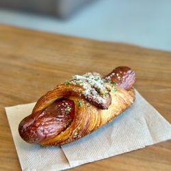 Ced Coffee & Donut - Golden Sausage