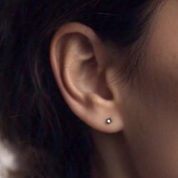 Starshine Studio - Customer ear