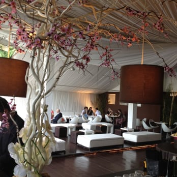 Lola - Lounges Near Me - Lissone, Manitoba