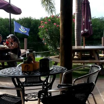 Micelis Waterfront Restaurant - Great outdoor dining area to enjoy with friends and family - Italian Near Me - Matlacha, Florida Micelis Waterfront Restaurant - Great outdoor dining area to enjoy with friends and family - Italian Near Me - Matlacha, Florida