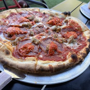 V Pizza + Tap Garden - Dinner Piccante - Italian Near Me - Fleming Island, Florida V Pizza + Tap Garden - Dinner Piccante - Italian Near Me - Fleming Island, Florida