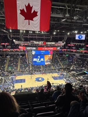 Target Center by null