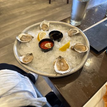Pearlz - St Anne Oysters from PEI in SC USA - Seafood Near Me - Charleston, South Carolina Pearlz - St Anne Oysters from PEI in SC USA - Seafood Near Me - Charleston, South Carolina