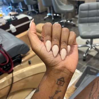 Glenside Nails - Fresh fill in - Nail Salons Near Me - Glenside, Pennsylvania