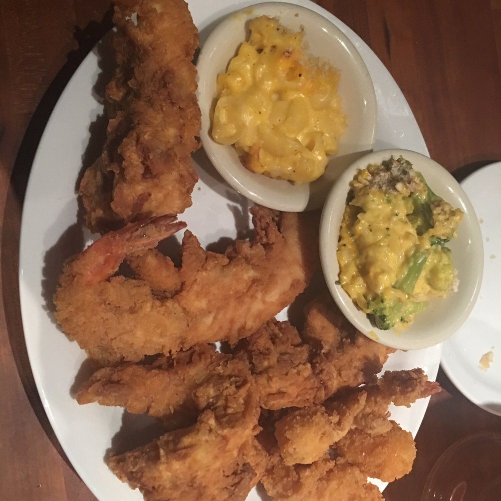 Cheddar's Scratch Kitchen - Chicken tender and shrimp combination !! Under 11$ - American Near Me - Daytona Beach, Florida Cheddar's Scratch Kitchen - Chicken tender and shrimp combination !! Under 11$ - American Near Me - Daytona Beach, Florida