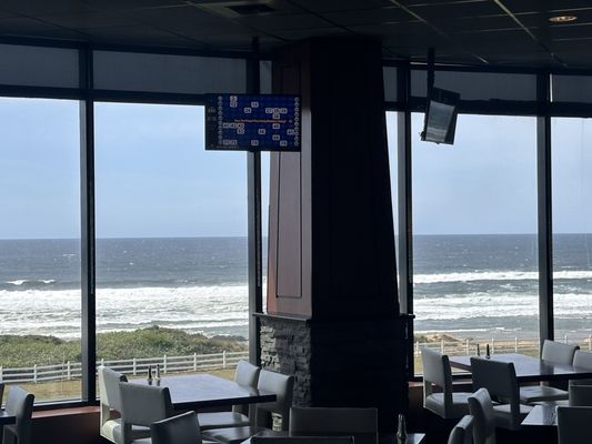 Chinook Winds Casino Resort by null