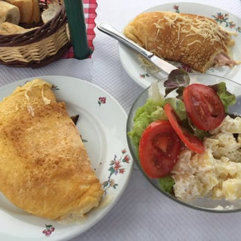 Pegasus Bridge Café - Fluffy ham & cheese omelet served with bread and salad. - Cafes Near Me - Bénouville, 14 Pegasus Bridge Café - Fluffy ham & cheese omelet served with bread and salad. - Cafes Near Me - Bénouville, 14