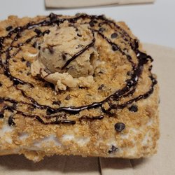 Vincent Van Doughnut - Chocolate Chip Cookie Crumble: Loved the streusel on top!