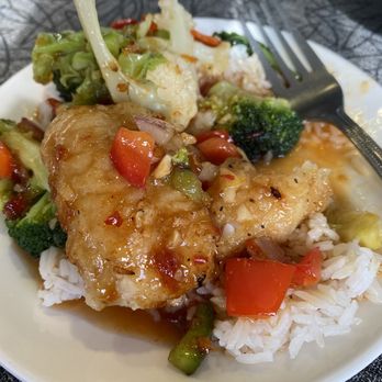 KC Thai - Freestyle Fried Fish - Thai Near Me - Overland Park, Kansas