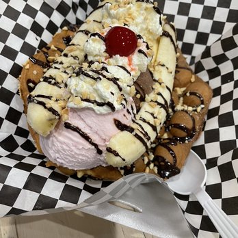 Creamberry - Desserts Near Me - Las Vegas, Nevada Creamberry - Desserts Near Me - Las Vegas, Nevada