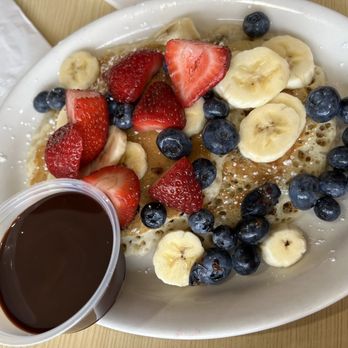 Jonny Cakes Cafe - Berry pancake - Breakfast & Brunch Near Me - Troy, Michigan