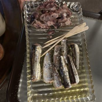The Clandestino - Spanish octopus and sardines - Beer, Wine & Spirits Near Me - Mount Shasta, California