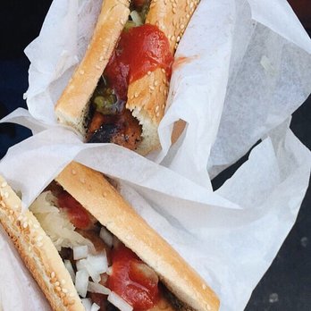 Top Dog - Chicken Apple hot dog - Hot Dogs Near Me - Berkeley, California Top Dog - Chicken Apple hot dog - Hot Dogs Near Me - Berkeley, California