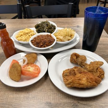 Mississippi Belle - Fried chicken meal with sweet tea - Southern Near Me - Indianapolis, Indiana Mississippi Belle - Fried chicken meal with sweet tea - Southern Near Me - Indianapolis, Indiana