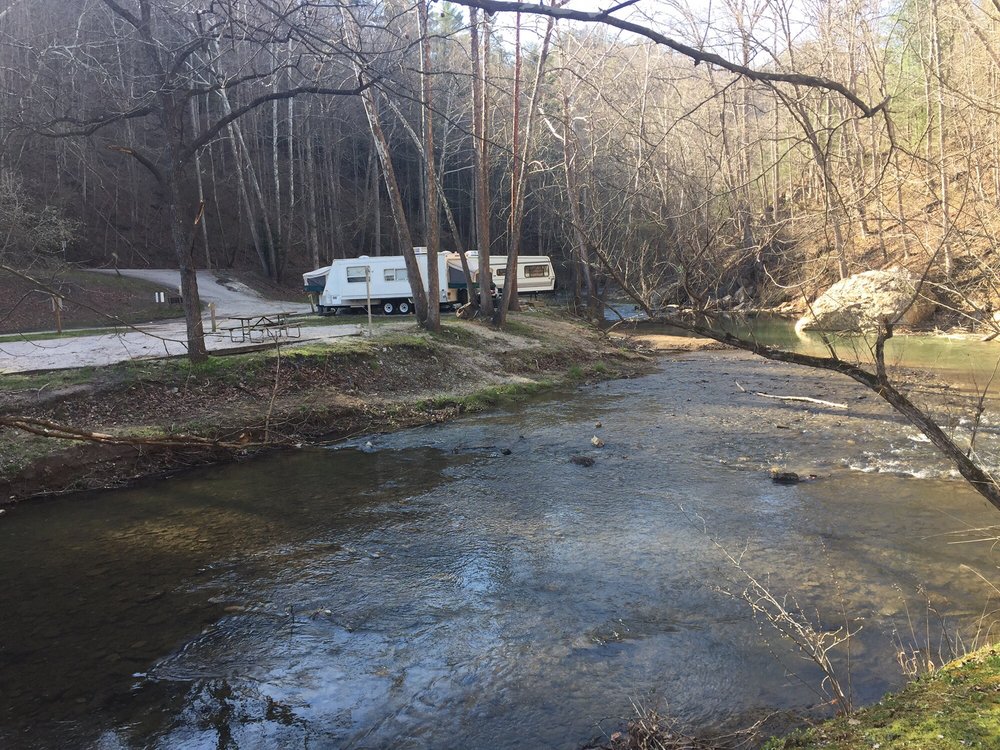 MIDDLE FORK CAMPGROUND Updated September 2024 18 Photos Slade