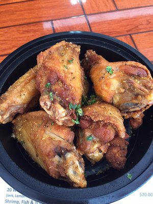 Cuzzo's Cuisine by null