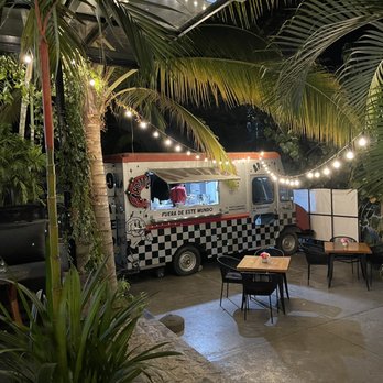 Loot - Kitchen - Lounges Near Me - Zihuatanejo, GRO Loot - Kitchen - Lounges Near Me - Zihuatanejo, GRO