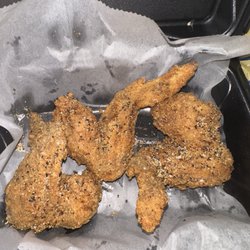 77 flavors - Garlic pepper whole wings