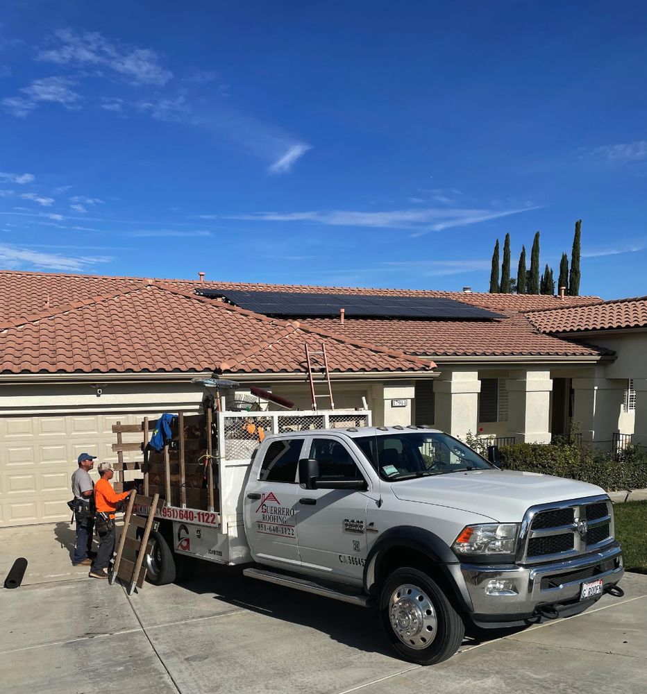 Slide of Guerrero Roofing